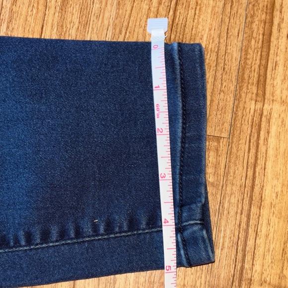 Nine West Pull On Skinny Jeans - Picture 6 of 7